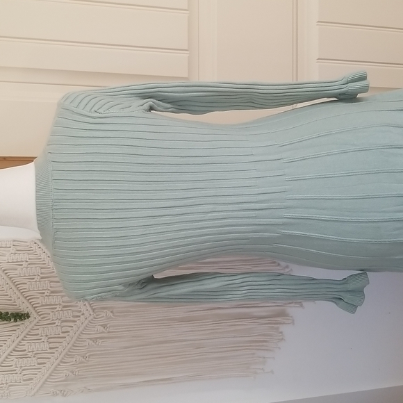 Chicwish Sweater Dress Set - Picture 9 of 14